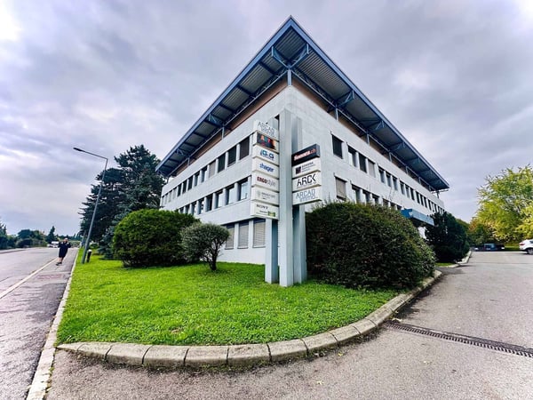 Bureaux, locaux de 130 m2 à louer au Mont-sur-Lausanne 1