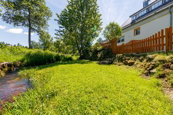 Sehr gepflegtes Mehrfamilienhaus am Kurpark! Ferienwohnungen in Deutschland am Schluchsee! 2