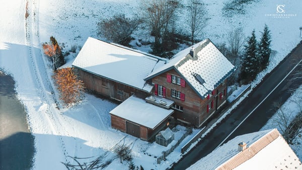 Charmantes Einfamilienhaus mit grossem Grundstück, PV-Anlage & viel Privatsphäre 20