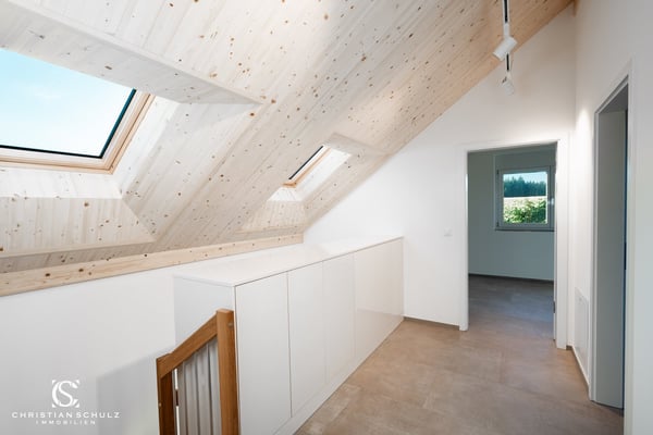 Neubau-Einfamilienhaus in Helsighausen (TG) – modern, energieeffizient & naturnah 11