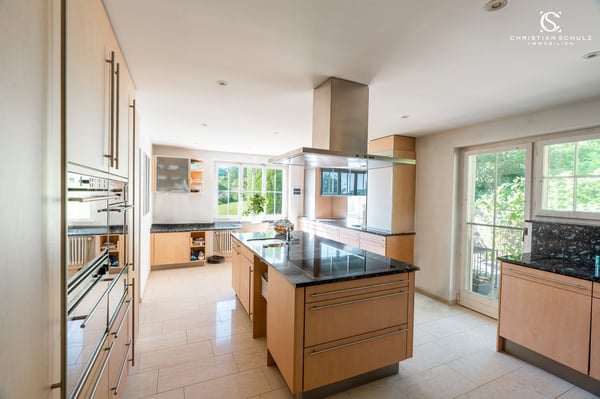 Einfamilienhaus mit Pool und Fernsicht – Rarität über Weinfelden 5