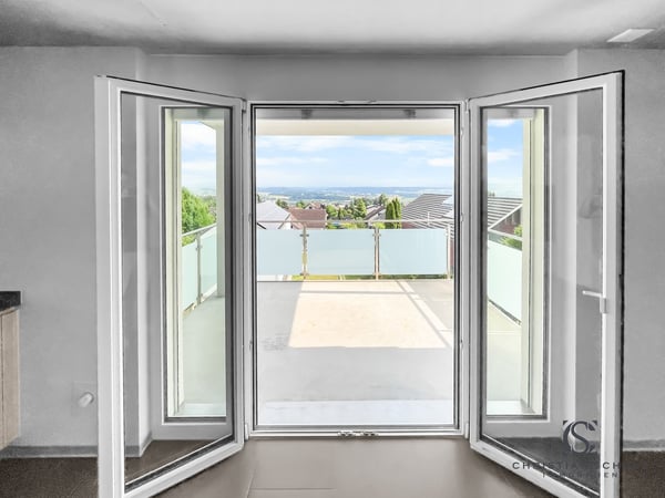 Exklusive Maisonettewohnung mit Panoramablick – modernes Wohnen in Berg TG 10