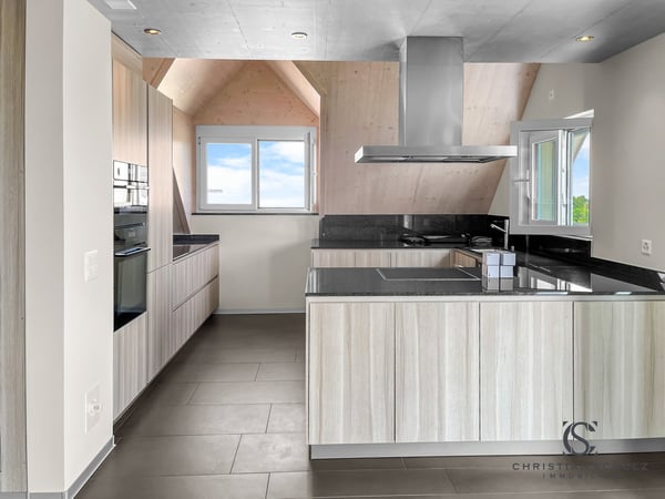 Exklusive Maisonettewohnung mit Panoramablick – modernes Wohnen in Berg TG 7