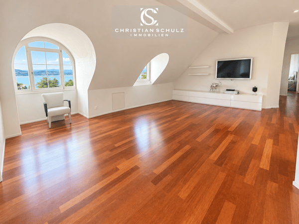 Exklusive 2-Zimmer-Maisonettewohnung mit traumhafter Seesicht, Spa und privatem Lift 15