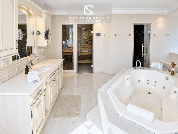 Exklusive 2-Zimmer-Maisonettewohnung mit traumhafter Seesicht, Spa und privatem Lift 11