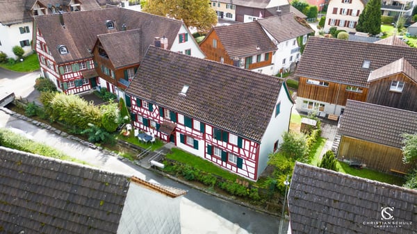 Charmante 3.5-Zimmer-Maisonette mit Cheminée und Sitzplatz/Garten 12