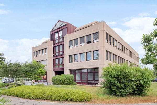 Ihr neuer Arbeitsplatz an zentraler Lage 1