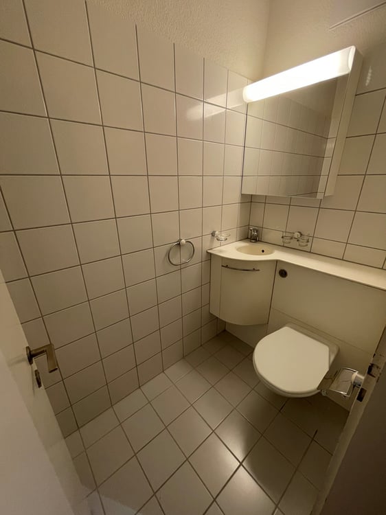 1-Zimmerwohnung mit Seeblick, direkt am Bahnhof 3