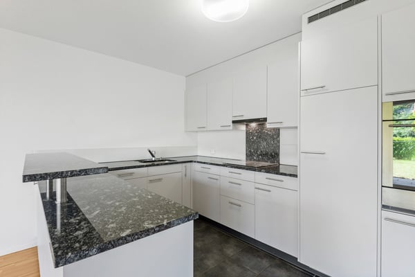 Moderne 5.5-Zimmer-Attikawohnung an ruhiger Lage 6