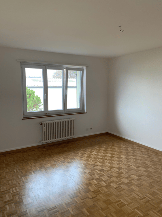 Grosszügige Wohnung in idealer Lage 4