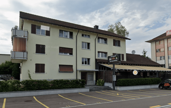 Grosszügige Wohnung in idealer Lage 1