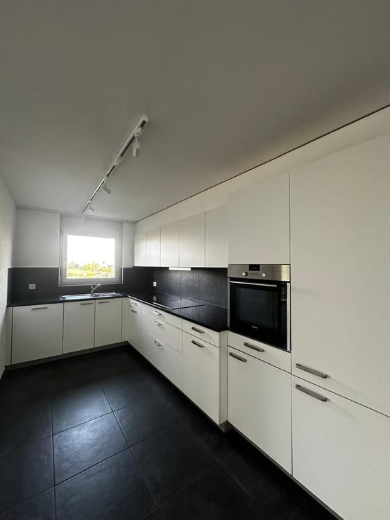 Spacieux appartement de 1.5 pièces à Delémont 2