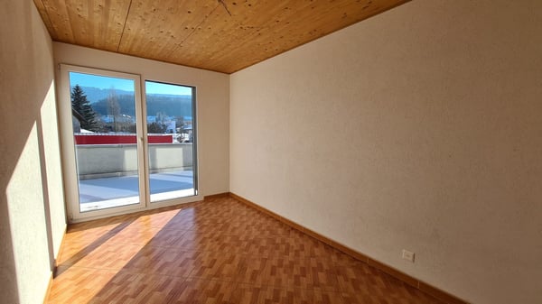 Geräumige 4.5-Zimmer-Wohnung mit Balkon in Cornol 6