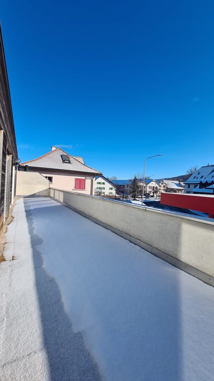 Geräumige 4.5-Zimmer-Wohnung mit Balkon in Cornol 9