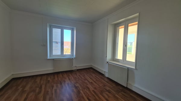Wohnung mit 5.5 Zimmern zur Miete in Basse-Vendline 7