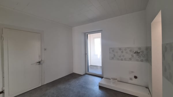 Wohnung mit 5.5 Zimmern zur Miete in Basse-Vendline 8