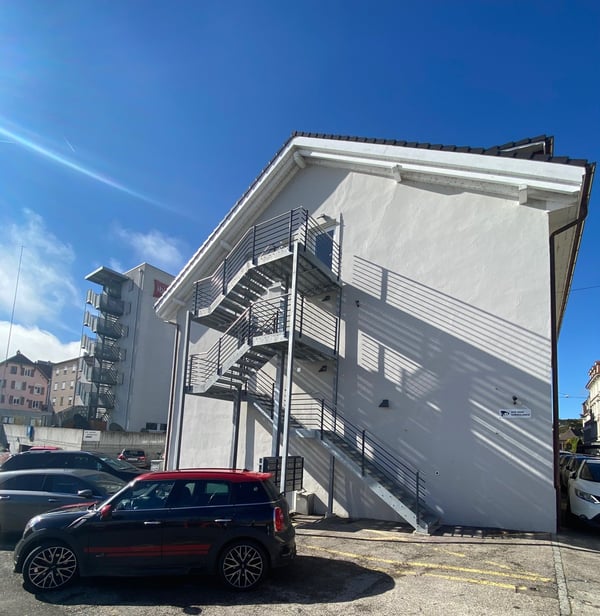 Schönes möbliertes Studio 6