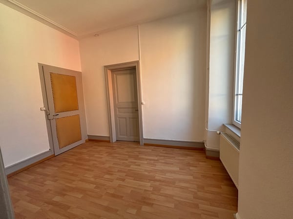Charmantes 2,5-Zimmer-Wohnung in Porrentruy 5