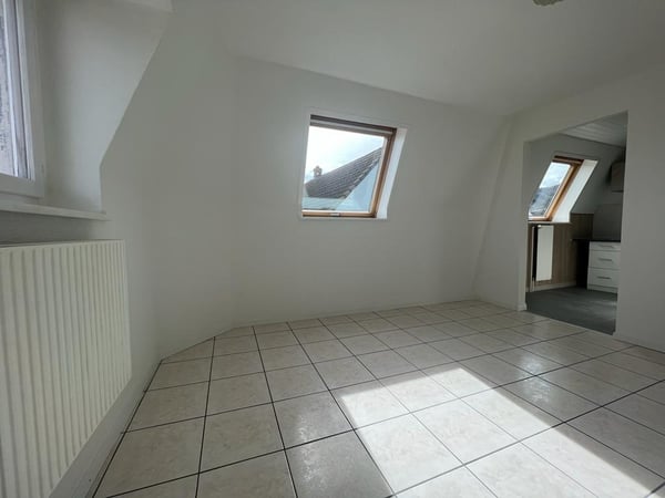 Helles 4.5-Zimmer-Wohnung in Courgenay 2