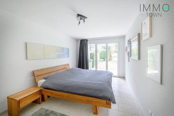 Wohnen mit Weitblick: Grosszügige Gartenwohnung mit 280 m² fantastischem, privatem Gartenparadies 5
