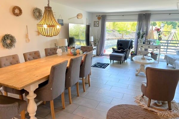 Modernes Doppel-Einfamilienhaus mit Weitblick und grosser Terrasse in Rodersdorf SO 5