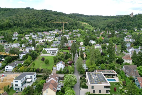 Attraktives Dreifamilienhaus/Mehrgenerationenhaus an begehrter Wohnlage in Arlesheim 26