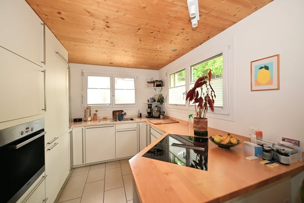Attraktives Dreifamilienhaus/Mehrgenerationenhaus an begehrter Wohnlage in Arlesheim 6