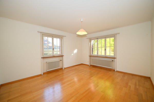 Baulandparzelle mit Bestandesliegenschaft an sehr begehrter Wohnlage in Binningen 11