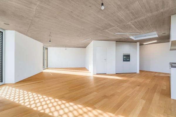 Moderne, hindernisfreie Dachwohnung mit zwei grosszügigen Terrassen 4