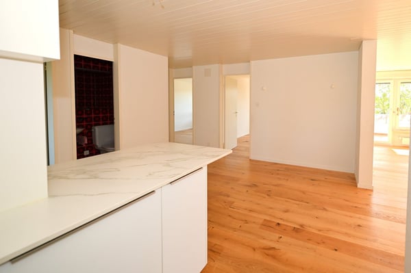 Grosszügige und ruhig gelegene 2-Zimmer-Wohnung mit Garage an exklusiver Lage auf dem Bruderholz 9