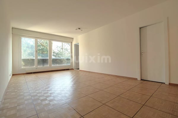 1.5 pièces idéalement situé 2