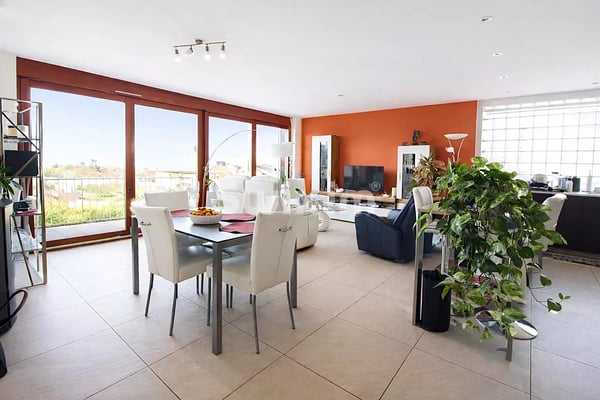 Bel appartement au dernier étage 1