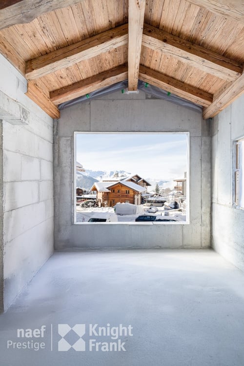 Chalet entièrement rénové, emplacement unique 7