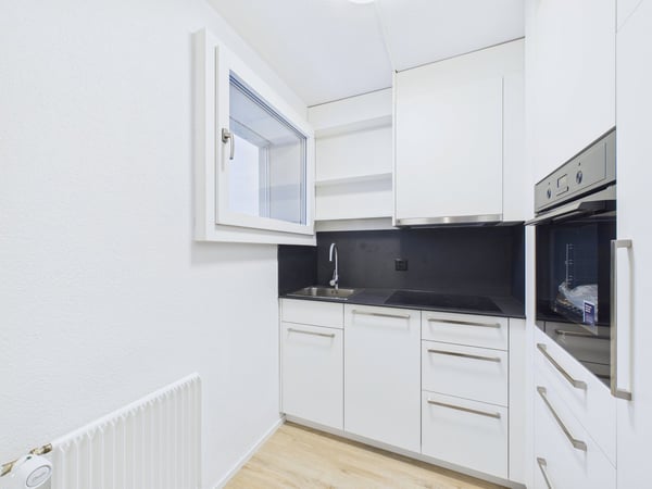 Attraktive 1.5-Zimmer-Wohnung mit Waschturm & Parkplatz 3