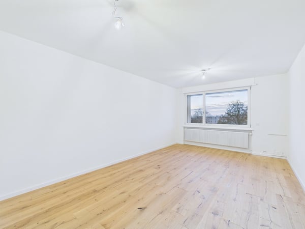 Attraktive 1.5-Zimmer-Wohnung mit Waschturm & Parkplatz 9