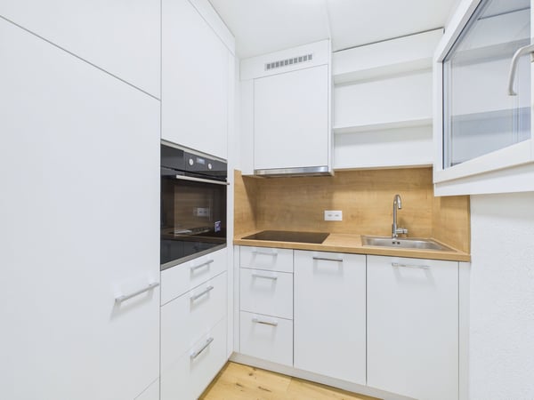 Attraktive 1.5-Zimmer-Wohnung mit Waschturm & Parkplatz 7