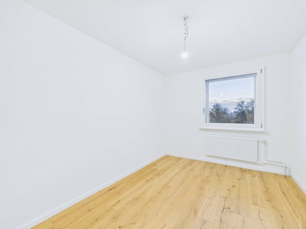 Attraktive 1.5-Zimmer-Wohnung mit Waschturm & Parkplatz 5