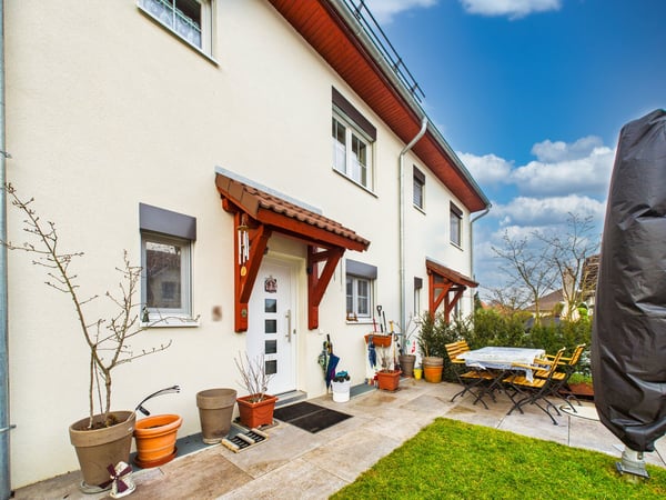 MODERN WOHNEN AUF DREI ETAGEN - REIHENFAMILIENHAUS MIT CARPORT 16