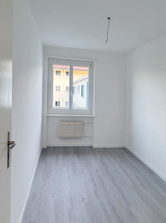 Helle 2.5-Zimmer-Wohnung mit Balkon in Pieterlen 3