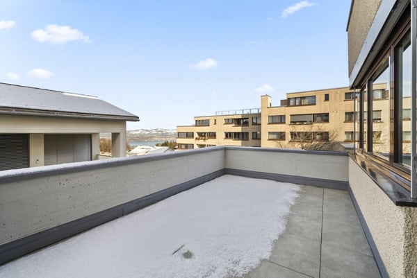 Frisch renovierte 1.5-Zimmerwohnung mit Seesicht 6