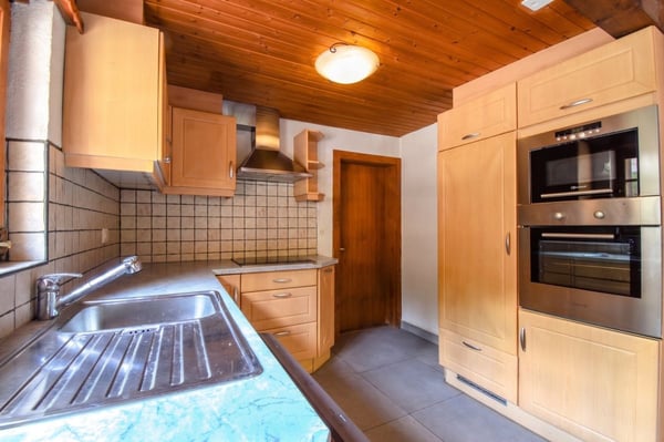 Chalet individuel avec fort potentiel - Résidence secondaire autorisée à Val-d'Illiez 12