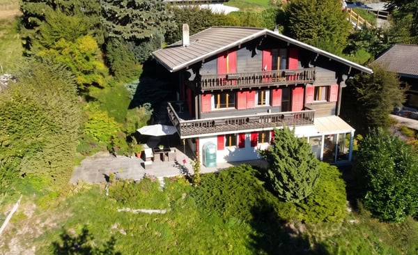 Chalet familial avec vue sur les Dents-du-Midi  Résidence secondaire autorisée - Vente aux étrangers possible