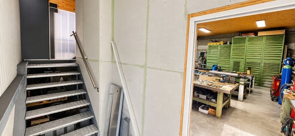 Halle artisanale avec atelier, bureaux et mezzanine - env. 190 m² utiles 4