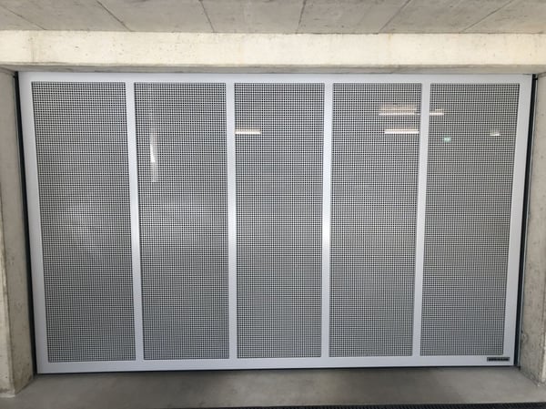 In moderner, geschlossener Einstellhalle Abstellplatz zu vermieten 5