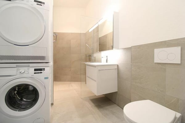 Hochwertige 1.5-Zi.-Wohnung mit grossem Gartenanteil (C 0.3) 8