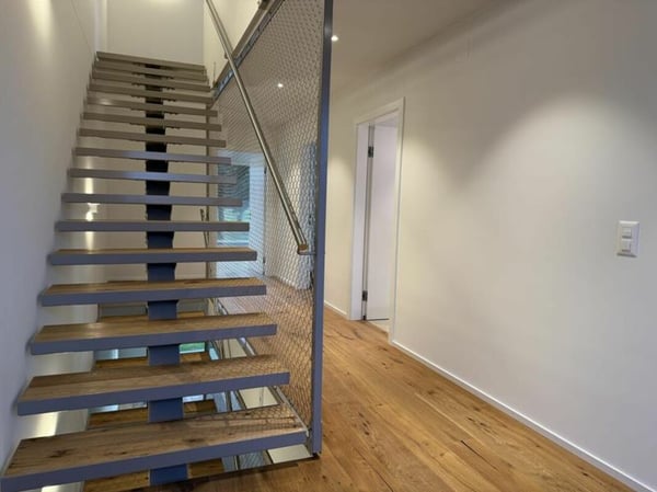 Hochwertige und moderne 1.5-DEFH mit sehr viel Platz in Niederglatt SG 10