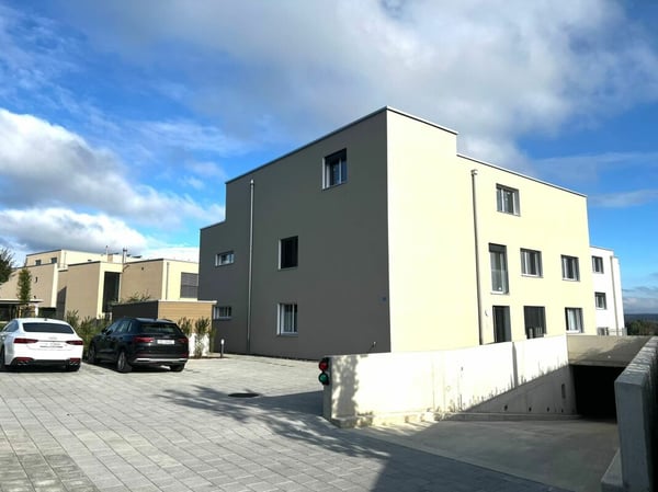 Einstellhallenplatz in Tägerwilen zu vermieten/verkaufen 1