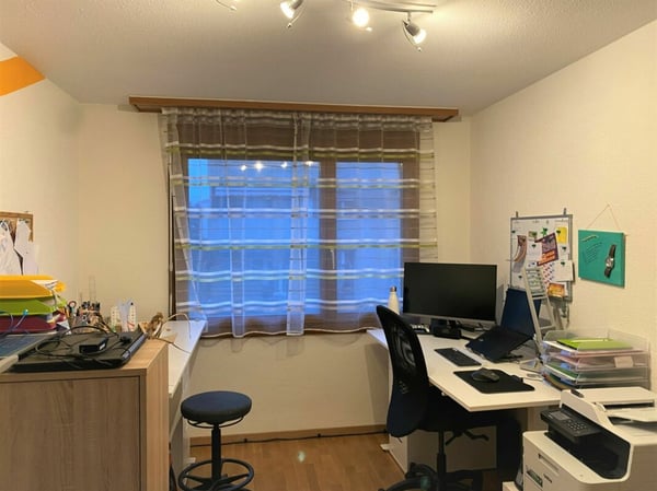 Gepflegte 2.5-Zi.-Erdgeschosswohnung mit gedecktem Sitzplatz 5