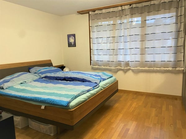 Gepflegte 2.5-Zi.-Erdgeschosswohnung mit gedecktem Sitzplatz 4