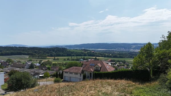 Exklusive Parzelle mit Weitsicht an gut besonnter Hanglage 11